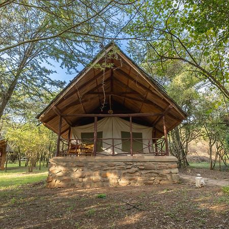 Sentrim Mara Lodge Ololaimutiek Exterior photo