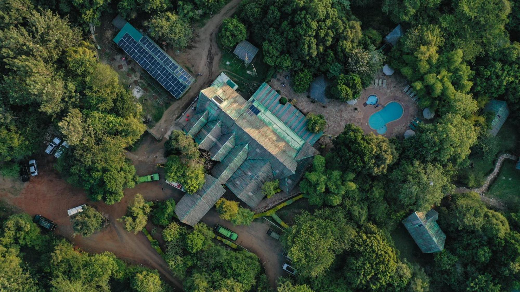 Sentrim Mara Lodge Ololaimutiek Exterior photo