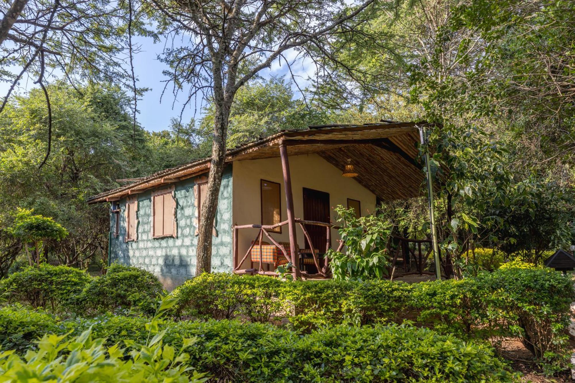 Sentrim Mara Lodge Ololaimutiek Exterior photo